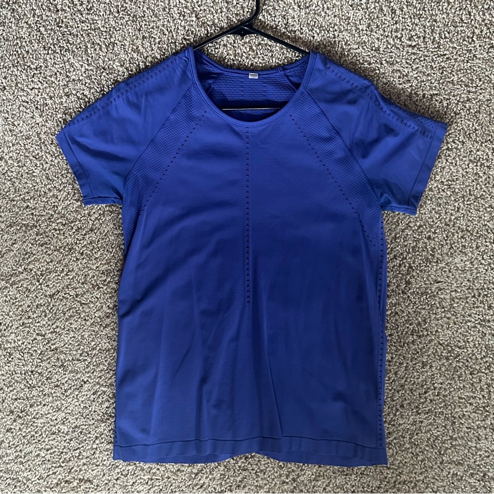 ATHLETA FOOTHILL SEAMLESS TEE  Poseidon Blue, Size Medium